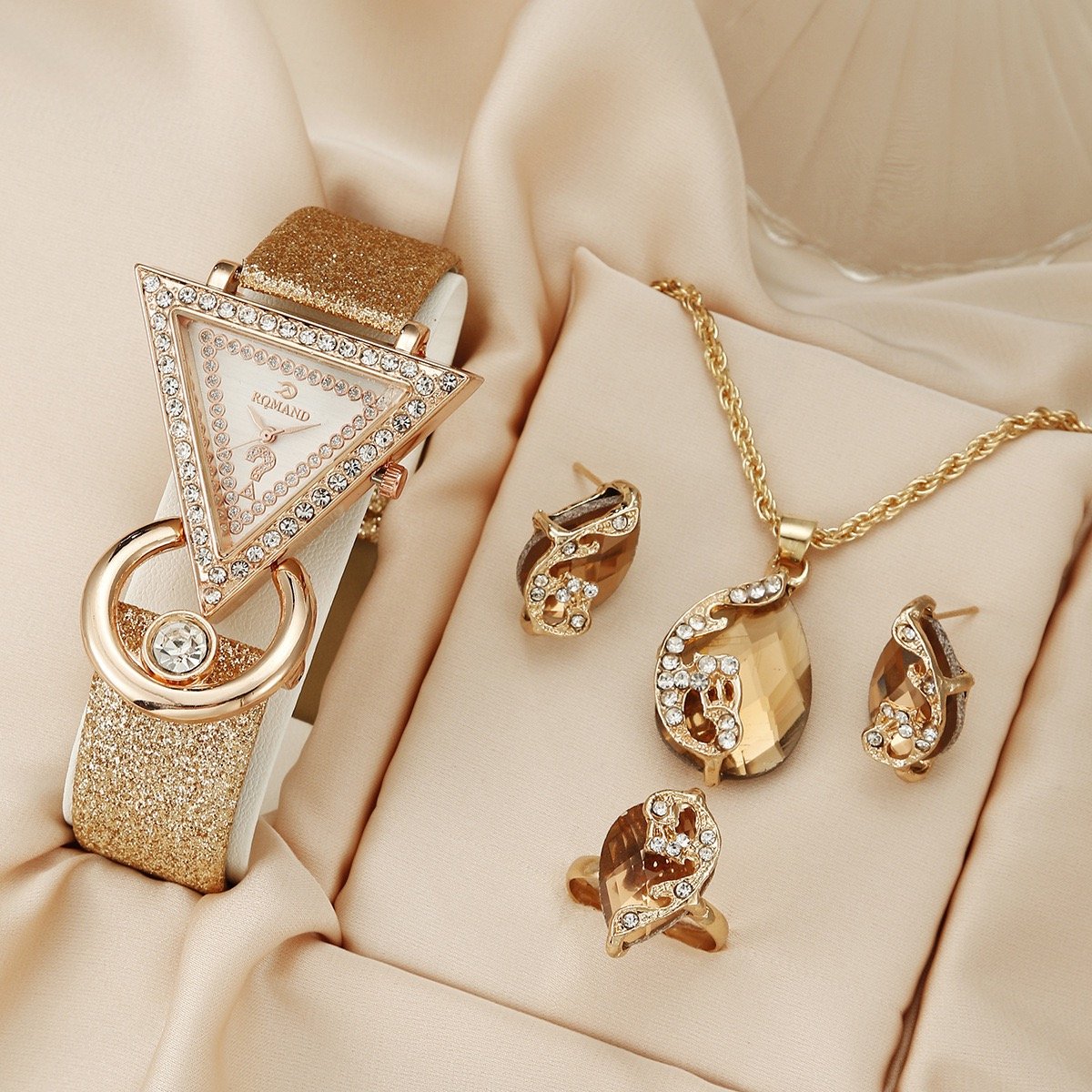 New Women’s Quartz Watch & Peacock Jewelry Set – Inverted Triangle Crystal-Decorated Suede Watch, Casual & Elegant Fashion